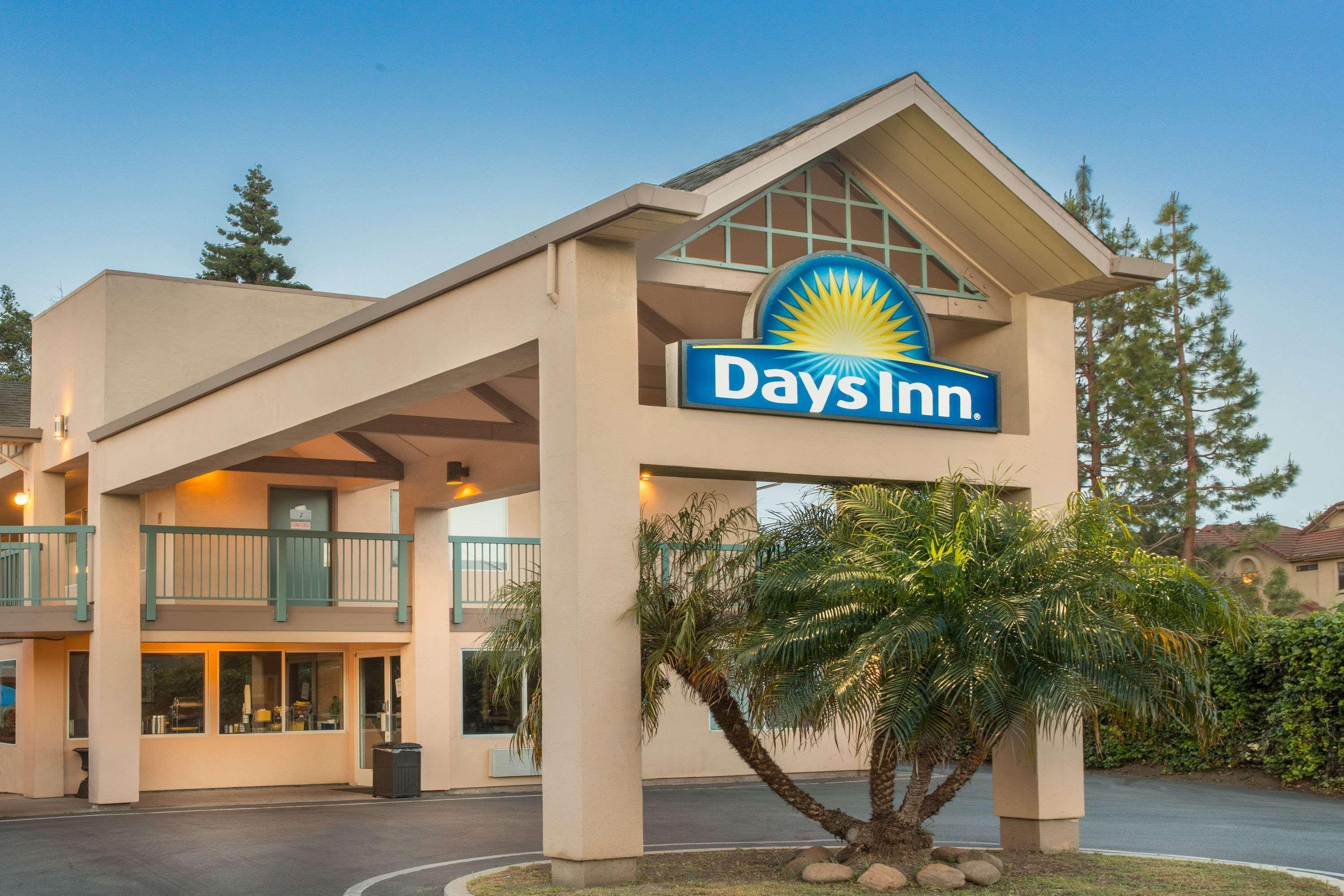 Days Inn By Wyndham Редвуд Сити Экстерьер фото